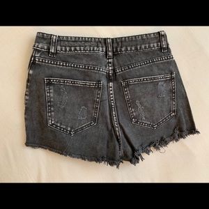 Bullhead Shorts - Black denim distressed mom short Bullhead Shorts - Black denim distressed mom short